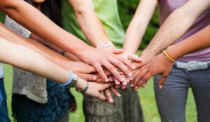 Pesquisa mostra cenário global para atuação de ONGs que fortalecem a filantropia