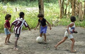 Edital anual da Fundação UEFA para Crianças recebe inscrições até 15/08