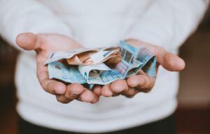 GivingTuesday publica pesquisa que mapeia ecossistema da doação