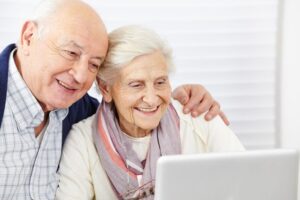FDC vai capacitar gestores de iniciativas sociais com idosos em BH