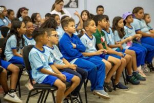 Projeto transforma vida de crianças pela visão