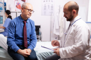 Hemorroidas: tratamento evolui com técnicas menos invasivas