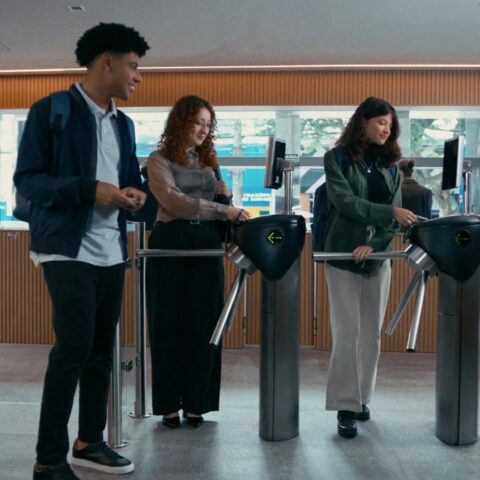 Campanha do Espro leva histórias de aprendizes aos cinemas