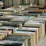 Consumo de livros cresce no Brasil e ganha força nas redes