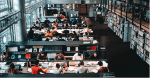Universidades adotam aprendizagem experiencial