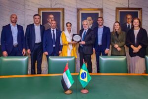 FGV e universidade dos Emirados firmam acordo de cooperação