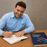 Empresa lança livro sobre dimensionamento elétrico
